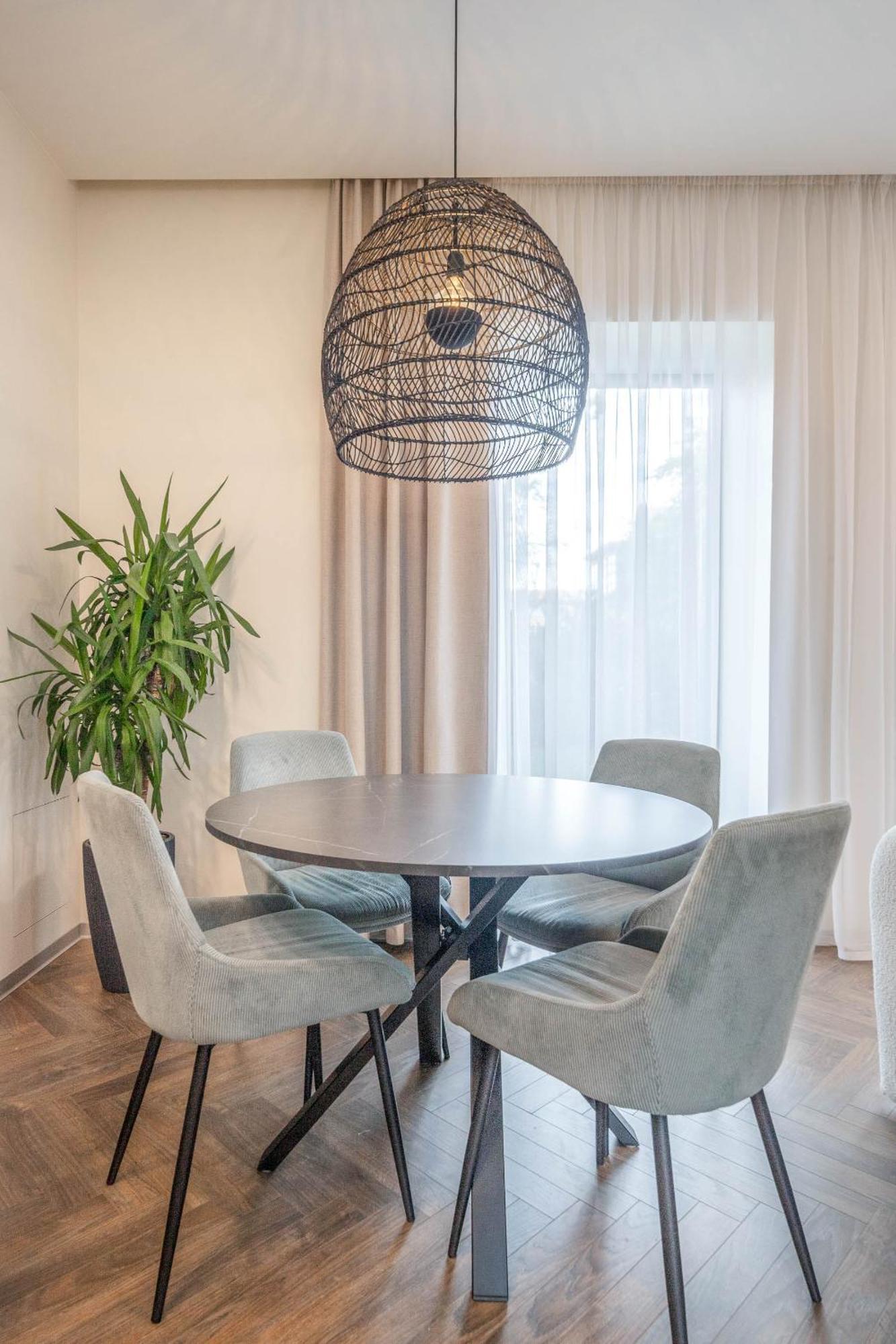 Green House Downtown Apartments With Private Free Parking And Bike Storage Klaipeda Exterior photo